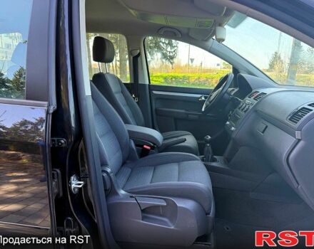 Фольксваген Туран, об'ємом двигуна 16 л та пробігом 209 тис. км за 6000 $, фото 11 на Automoto.ua