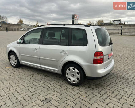 Фольксваген Туран 2005 в Сарнах на Automoto.ua Фольксваген Туран, объемом двигателя 1.6 л и пробегом 159 тыс. км за 5400 $, фото 11 на Automoto.ua