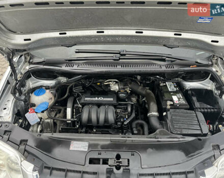 Фольксваген Туран 2005 в Сарнах на Automoto.ua Фольксваген Туран, объемом двигателя 1.6 л и пробегом 159 тыс. км за 5400 $, фото 23 на Automoto.ua