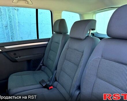 Фольксваген Туран, об'ємом двигуна 1.6 л та пробігом 171 тис. км за 6700 $, фото 7 на Automoto.ua