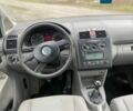 Фольксваген Туран, объемом двигателя 1.9 л и пробегом 300 тыс. км за 2750 $, фото 8 на Automoto.ua