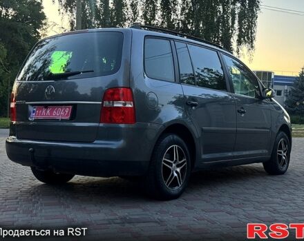 Фольксваген Туран, объемом двигателя 1.6 л и пробегом 269 тыс. км за 5999 $, фото 4 на Automoto.ua