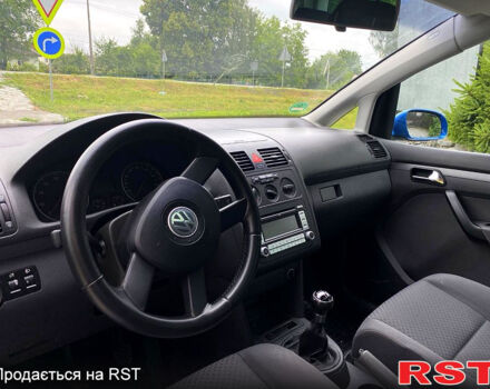 Фольксваген Туран, объемом двигателя 1.6 л и пробегом 204 тыс. км за 5800 $, фото 5 на Automoto.ua