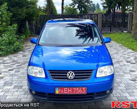 Фольксваген Туран, объемом двигателя 1.6 л и пробегом 204 тыс. км за 5800 $, фото 1 на Automoto.ua