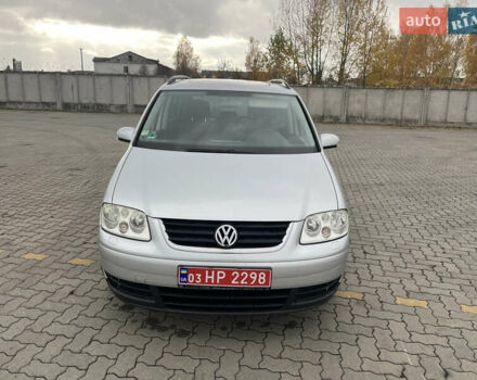 Фольксваген Туран 2005 в Сарнах на Automoto.ua Фольксваген Туран, объемом двигателя 1.6 л и пробегом 159 тыс. км за 5400 $, фото 3 на Automoto.ua