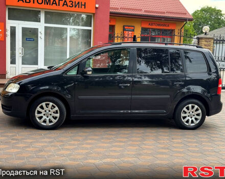 Фольксваген Туран, объемом двигателя 1.6 л и пробегом 221 тыс. км за 5800 $, фото 4 на Automoto.ua