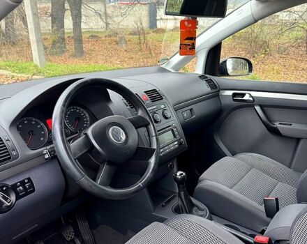 Фольксваген Туран, объемом двигателя 1.6 л и пробегом 216 тыс. км за 6000 $, фото 6 на Automoto.ua