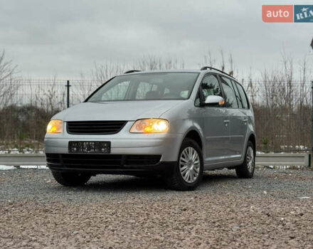 Фольксваген Туран, объемом двигателя 2 л и пробегом 217 тыс. км за 5450 $, фото 41 на Automoto.ua