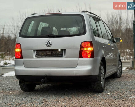 Фольксваген Туран, объемом двигателя 2 л и пробегом 217 тыс. км за 5450 $, фото 19 на Automoto.ua