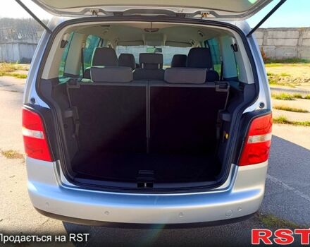 Фольксваген Туран, объемом двигателя 1.6 л и пробегом 243 тыс. км за 5999 $, фото 6 на Automoto.ua