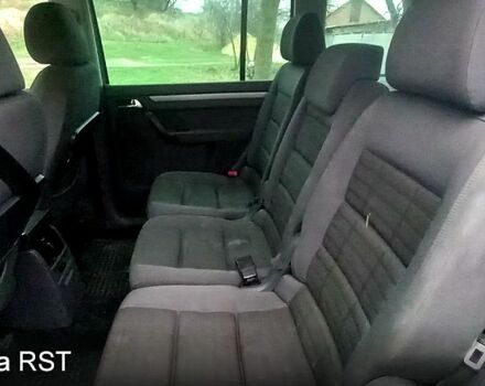 Фольксваген Туран, об'ємом двигуна 1.6 л та пробігом 279 тис. км за 5999 $, фото 5 на Automoto.ua