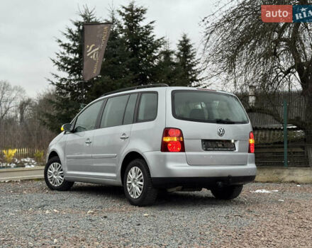 Фольксваген Туран, объемом двигателя 2 л и пробегом 217 тыс. км за 5450 $, фото 12 на Automoto.ua