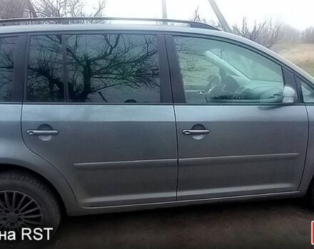 Фольксваген Туран, об'ємом двигуна 1.6 л та пробігом 279 тис. км за 5999 $, фото 1 на Automoto.ua