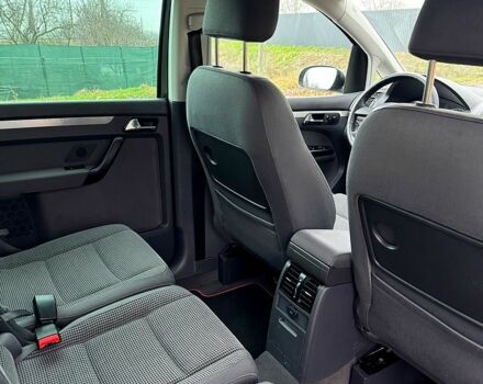 Фольксваген Туран, объемом двигателя 1.6 л и пробегом 216 тыс. км за 6000 $, фото 8 на Automoto.ua