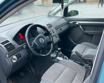 Фольксваген Туран, об'ємом двигуна 1.9 л та пробігом 300 тис. км за 2150 $, фото 5 на Automoto.ua