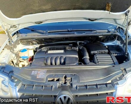 Фольксваген Туран, объемом двигателя 1.6 л и пробегом 243 тыс. км за 5999 $, фото 7 на Automoto.ua