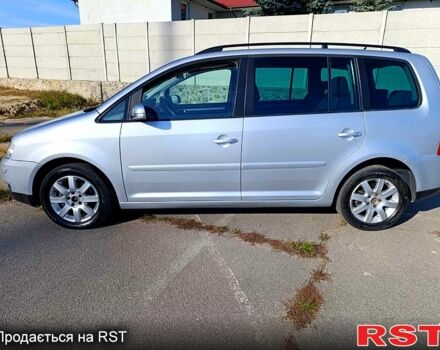 Фольксваген Туран, объемом двигателя 1.6 л и пробегом 243 тыс. км за 5999 $, фото 4 на Automoto.ua