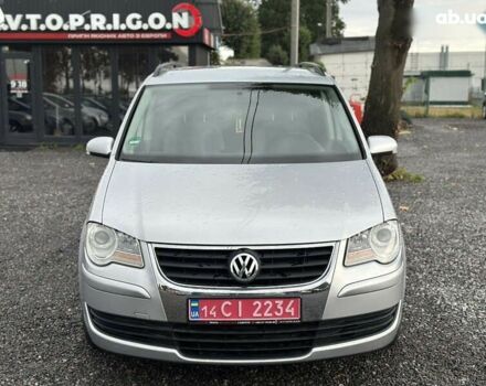 Фольксваген Туран, об'ємом двигуна 1.6 л та пробігом 228 тис. км за 8000 $, фото 5 на Automoto.ua