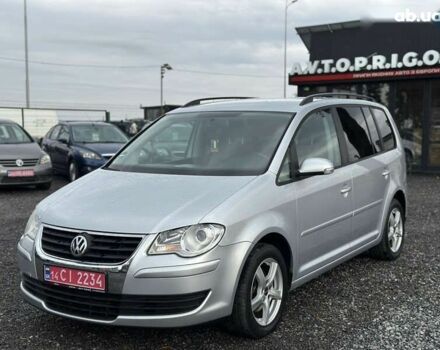 Фольксваген Туран, об'ємом двигуна 1.6 л та пробігом 228 тис. км за 8000 $, фото 2 на Automoto.ua