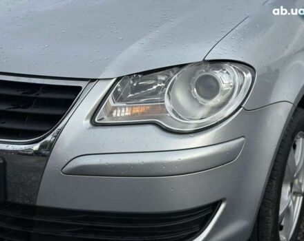 Фольксваген Туран, об'ємом двигуна 1.6 л та пробігом 228 тис. км за 8000 $, фото 4 на Automoto.ua