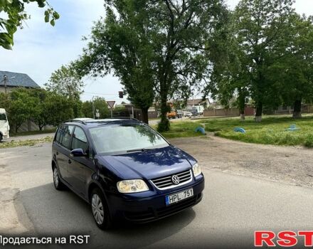 Фольксваген Туран, объемом двигателя 1.9 л и пробегом 200 тыс. км за 2950 $, фото 2 на Automoto.ua