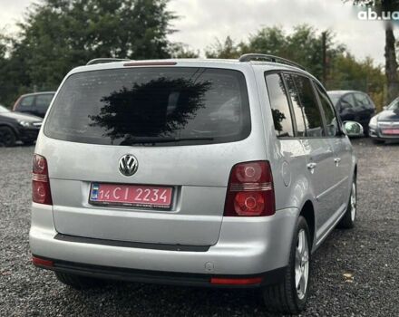 Фольксваген Туран, об'ємом двигуна 1.6 л та пробігом 228 тис. км за 8000 $, фото 11 на Automoto.ua