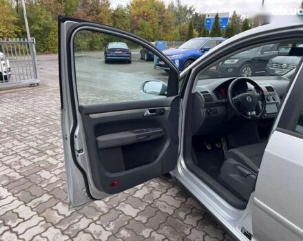 Фольксваген Туран, объемом двигателя 1.6 л и пробегом 271 тыс. км за 7490 $, фото 10 на Automoto.ua