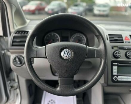 Фольксваген Туран, об'ємом двигуна 1.6 л та пробігом 228 тис. км за 8000 $, фото 29 на Automoto.ua