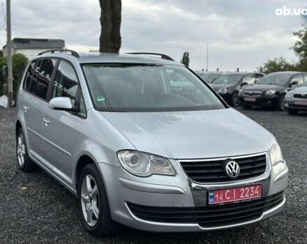 Фольксваген Туран, об'ємом двигуна 1.6 л та пробігом 228 тис. км за 8000 $, фото 7 на Automoto.ua