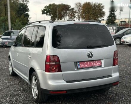 Фольксваген Туран, об'ємом двигуна 1.6 л та пробігом 228 тис. км за 8000 $, фото 17 на Automoto.ua