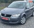 Фольксваген Туран, объемом двигателя 1.6 л и пробегом 211 тыс. км за 8200 $, фото 2 на Automoto.ua