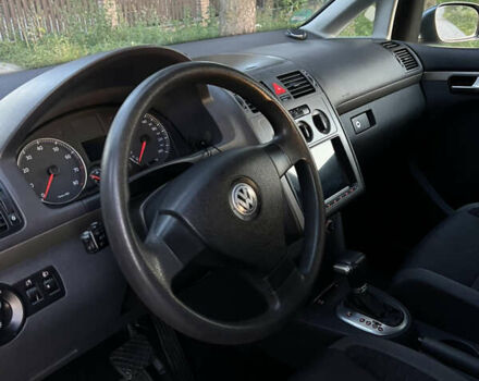 Фольксваген Туран, объемом двигателя 1.4 л и пробегом 140 тыс. км за 7600 $, фото 20 на Automoto.ua