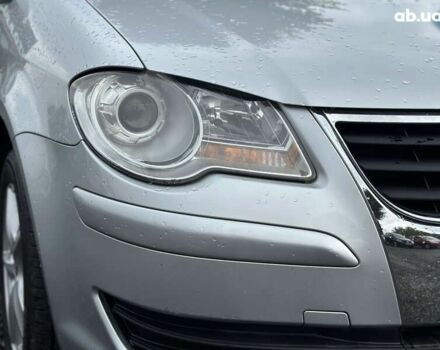 Фольксваген Туран, об'ємом двигуна 1.6 л та пробігом 228 тис. км за 8000 $, фото 10 на Automoto.ua