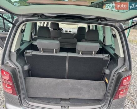 Фольксваген Туран, объемом двигателя 1.6 л и пробегом 211 тыс. км за 8200 $, фото 26 на Automoto.ua