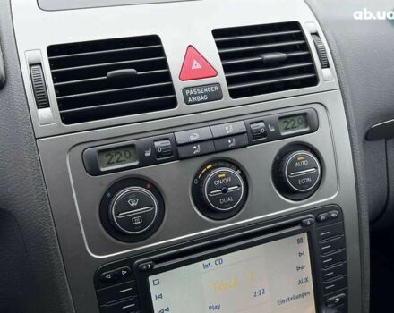 Фольксваген Туран, объемом двигателя 1.6 л и пробегом 271 тыс. км за 7490 $, фото 18 на Automoto.ua