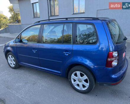 Фольксваген Туран, объемом двигателя 1.6 л и пробегом 236 тыс. км за 6900 $, фото 1 на Automoto.ua