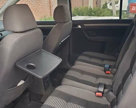 Фольксваген Туран, объемом двигателя 1.9 л и пробегом 300 тыс. км за 7800 $, фото 1 на Automoto.ua