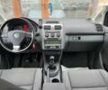 Фольксваген Туран, объемом двигателя 1.9 л и пробегом 235 тыс. км за 7999 $, фото 12 на Automoto.ua