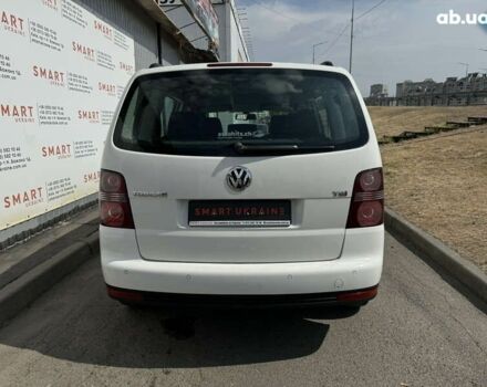 Фольксваген Туран, об'ємом двигуна 1.4 л та пробігом 216 тис. км за 7750 $, фото 24 на Automoto.ua