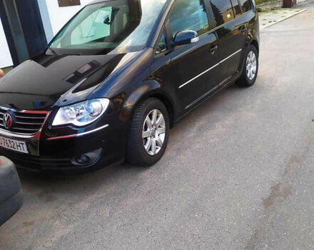 Фольксваген Туран, объемом двигателя 2 л и пробегом 270 тыс. км за 7500 $, фото 1 на Automoto.ua