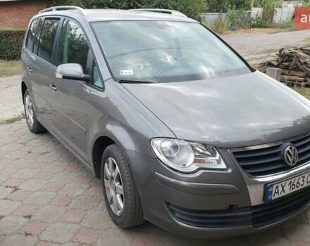 Фольксваген Туран, объемом двигателя 1.9 л и пробегом 300 тыс. км за 7800 $, фото 5 на Automoto.ua