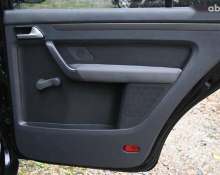 Фольксваген Туран, объемом двигателя 1.6 л и пробегом 152 тыс. км за 7600 $, фото 22 на Automoto.ua