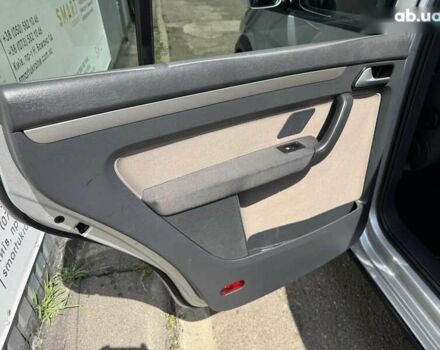 Фольксваген Туран, об'ємом двигуна 1.4 л та пробігом 209 тис. км за 8450 $, фото 22 на Automoto.ua