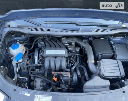 Фольксваген Туран, об'ємом двигуна 1.6 л та пробігом 252 тис. км за 7399 $, фото 63 на Automoto.ua