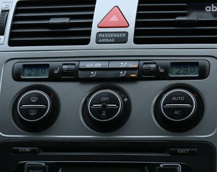 Фольксваген Туран, объемом двигателя 1.6 л и пробегом 152 тыс. км за 7200 $, фото 19 на Automoto.ua