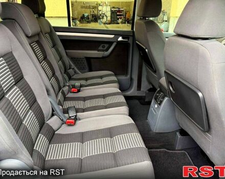 Фольксваген Туран, объемом двигателя 1.6 л и пробегом 157 тыс. км за 8700 $, фото 3 на Automoto.ua