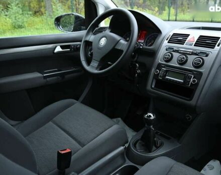 Фольксваген Туран, объемом двигателя 1.6 л и пробегом 152 тыс. км за 7750 $, фото 22 на Automoto.ua