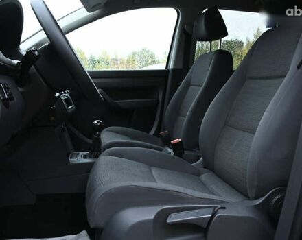 Фольксваген Туран, объемом двигателя 1.6 л и пробегом 152 тыс. км за 7750 $, фото 13 на Automoto.ua