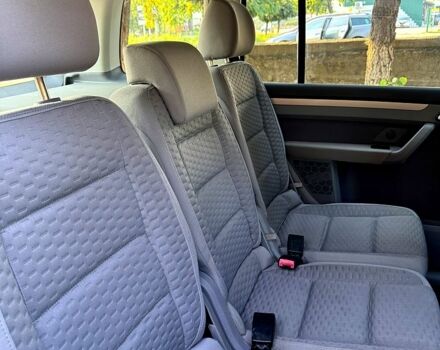 Фольксваген Туран, объемом двигателя 1.4 л и пробегом 203 тыс. км за 7300 $, фото 7 на Automoto.ua