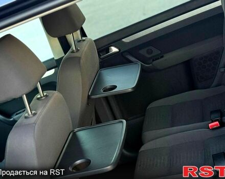 Фольксваген Туран, об'ємом двигуна 1.4 л та пробігом 204 тис. км за 7700 $, фото 3 на Automoto.ua